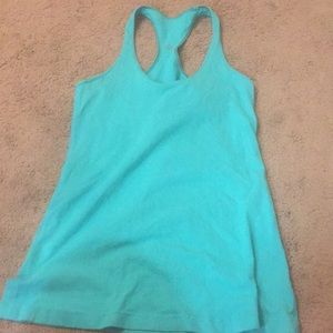 Lululemon tank